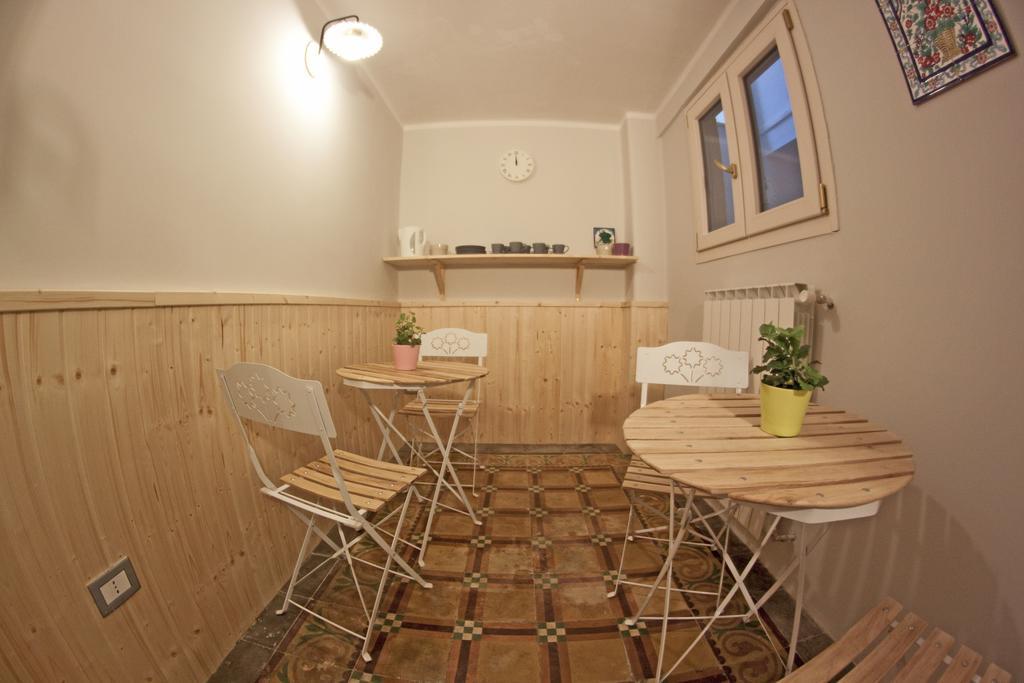 Palazzo 900 Bed & Breakfast Бриндизи Екстериор снимка